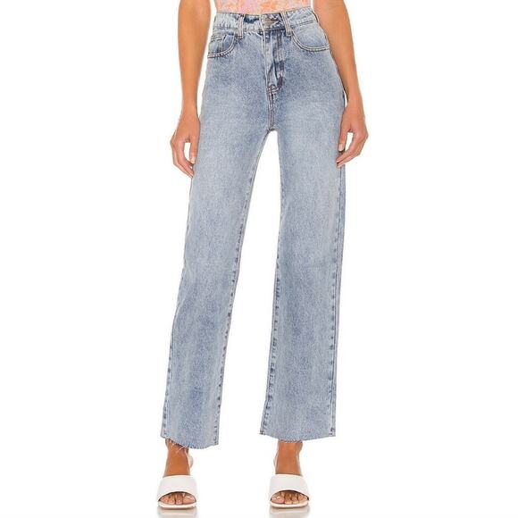 Superdown Sierra High Waisted Jean in Light Blue Wash size 27 - Picture 1 of 9
